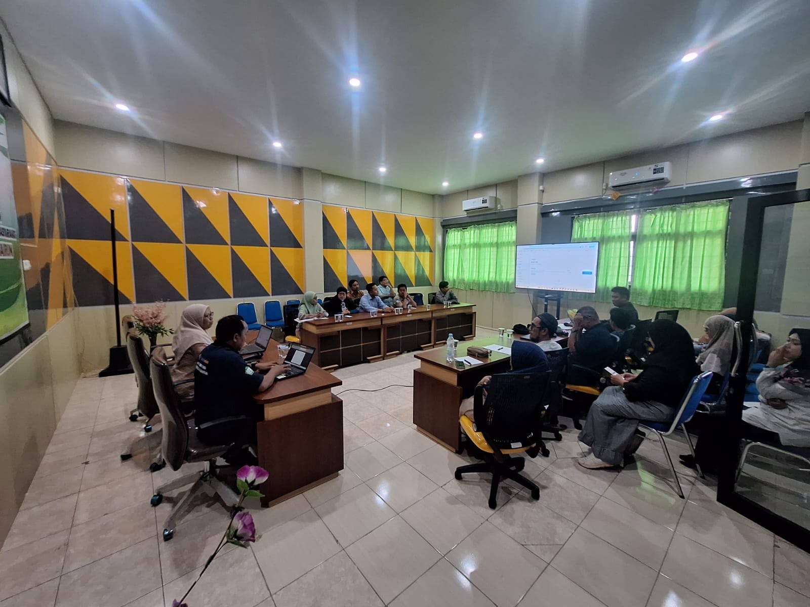 LPPM Universitas Khairun Melaksanakan Penandatangan Kontrak Pendanaan DPPM Dikti Tahun 2026