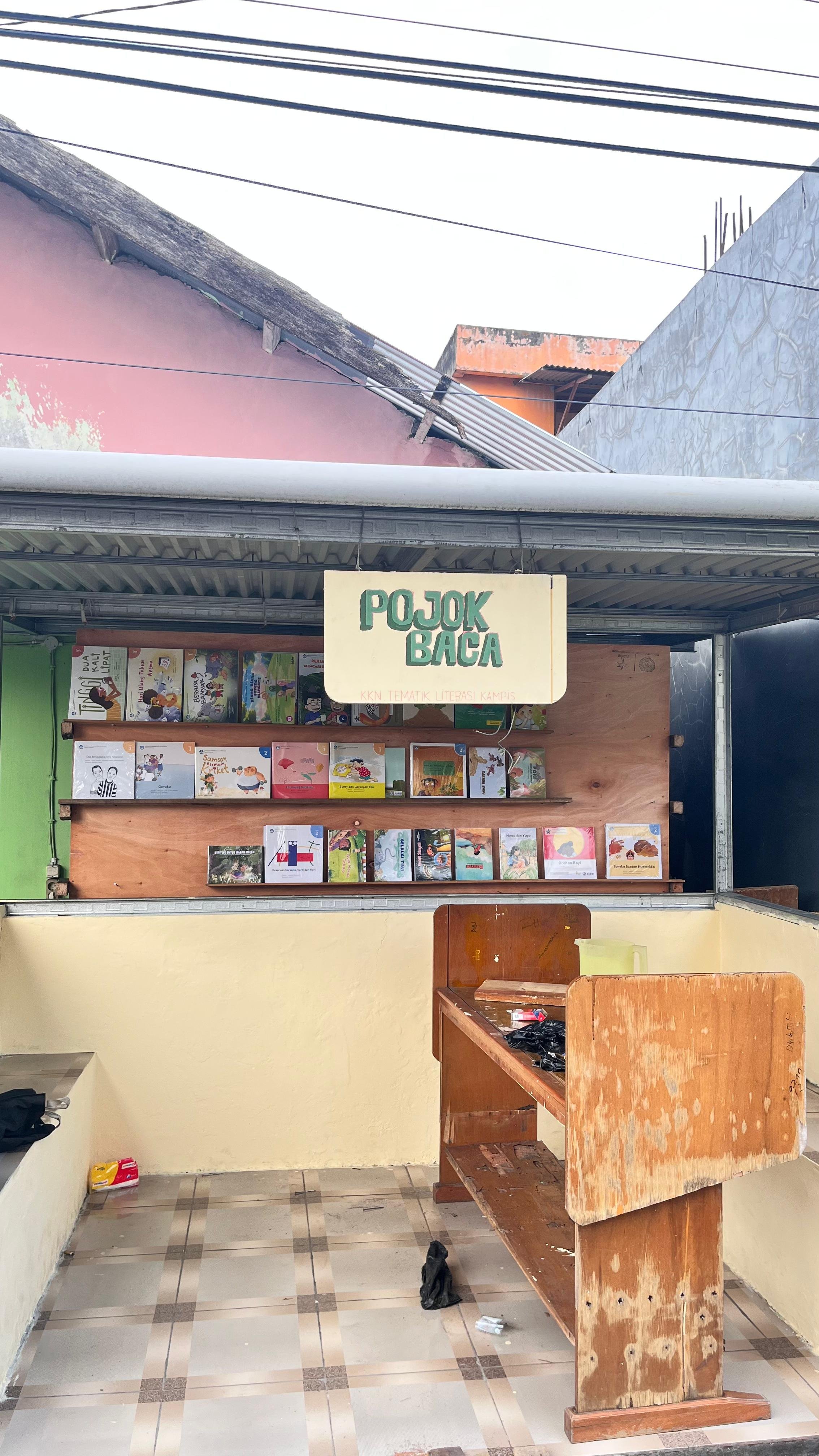 Kegiatan KKN Tematik Literasi di Kel.Kampung Pisang Kec.Ternate Tengah Kota Ternate