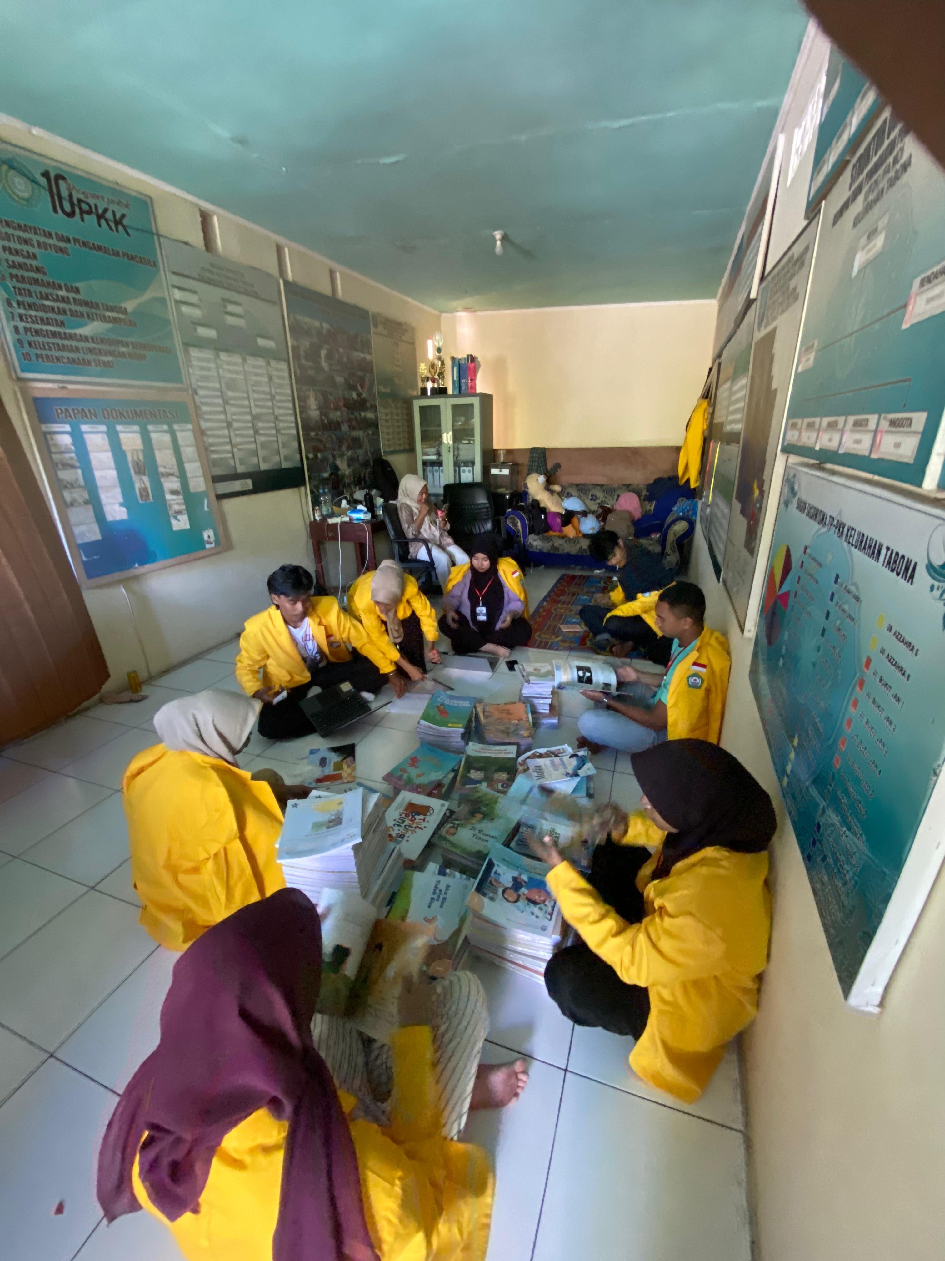 Kegiatan KKN Tematik Literasi di Kel. Tabona Kota Ternate Selatan