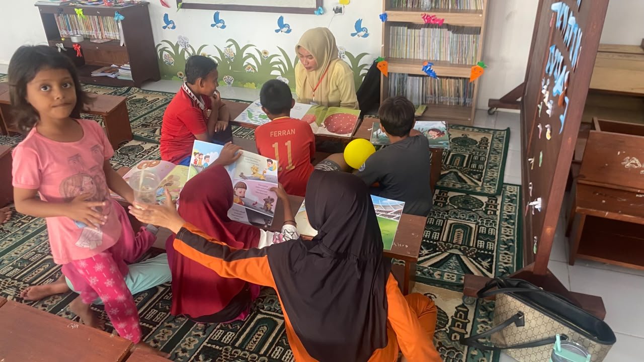 Kegiatan KKN Tematik Literasi di Kel.Fitu Kec,Ternate Selatan.