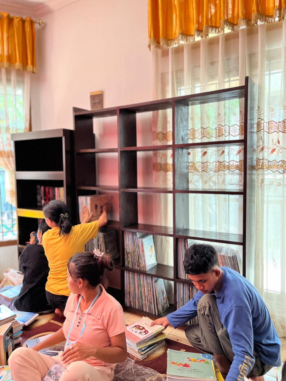 Kegiatan KKN Tematik Literasi di Kel.Jati Perumnas Kota Ternate Selatan